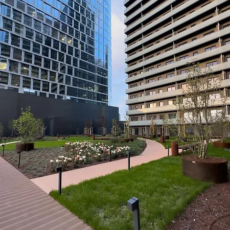 Apartmán Urban Global Skyline, 15th Floor No 23, Free Garage, Self Check-in, No Deposit *