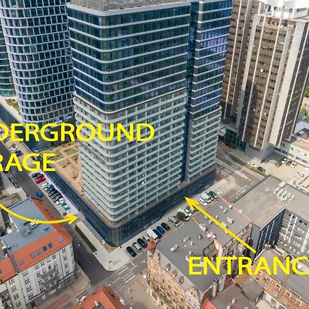 Urban Global Skyline, 15th Floor No 23, Free Garage, Self Check-in, No Deposit * Katowice