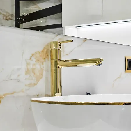 Apartmán Urban Global Skyline, 15th Floor No 23, Free Garage, Self Check-in, No Deposit