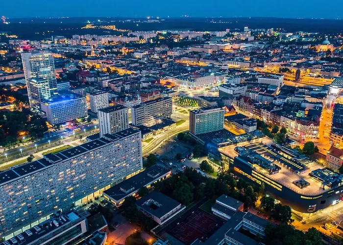 Urban Global Skyline, 15th Floor No 23, Free Garage, Self Check-in, No Deposit Katovice