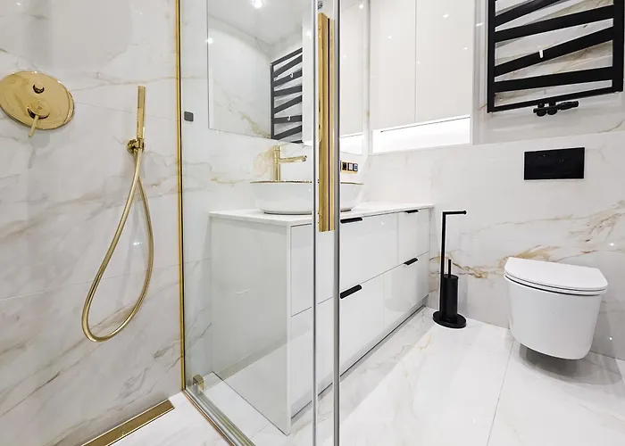 Urban Global Skyline, 15th Floor No 23, Free Garage, Self Check-in, No Deposit Apartmán