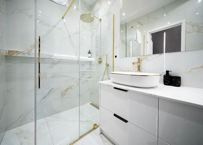 Apartmán Urban Global Skyline, 15th Floor No 23, Free Garage, Self Check-in, No Deposit Katovice