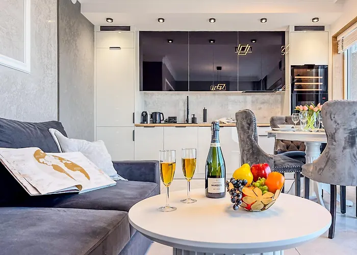 Urban Global Skyline, 15th Floor No 23, Free Garage, Self Check-in, No Deposit Apartmán *